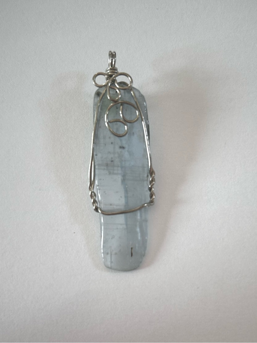 Sterling Silver 925 Blue Kyanite Blade Peridot Wire Wrapped NWT Pendant